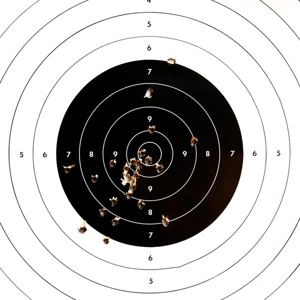 Спортивной стрельбы круг целевой точности пулевое отверстие — стоковое фото